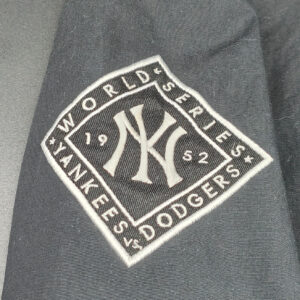 Alternative view of Baseball - New York Yankees giubbino '2010 Majestic