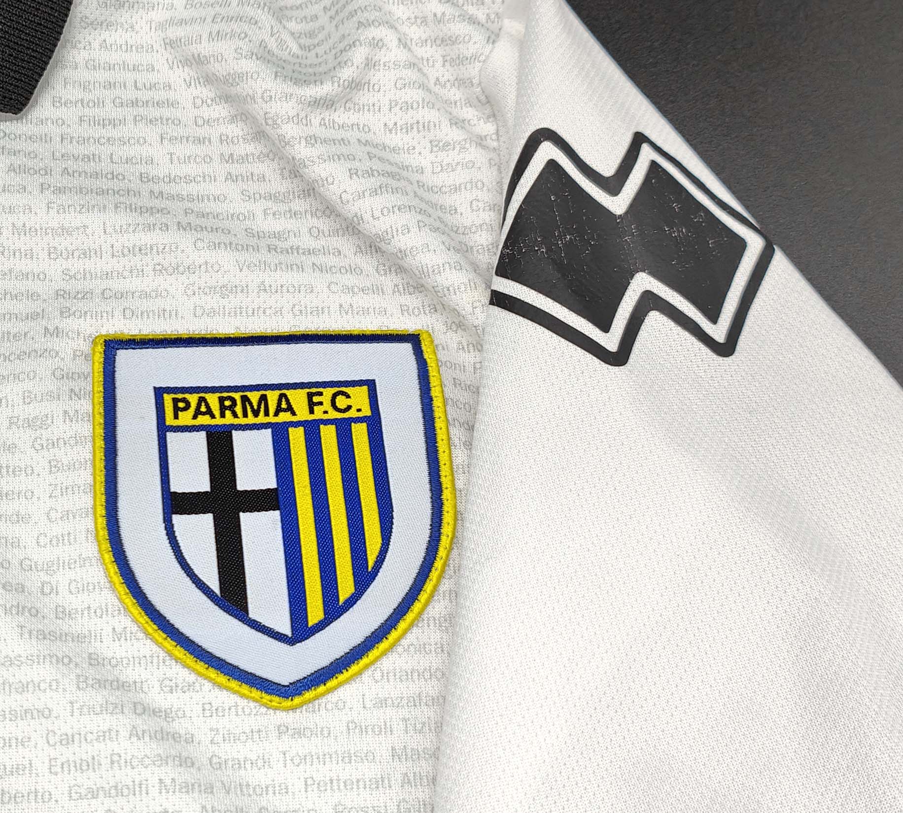 Parma 2012-13 maglia Erreà home » BOLA Football Store