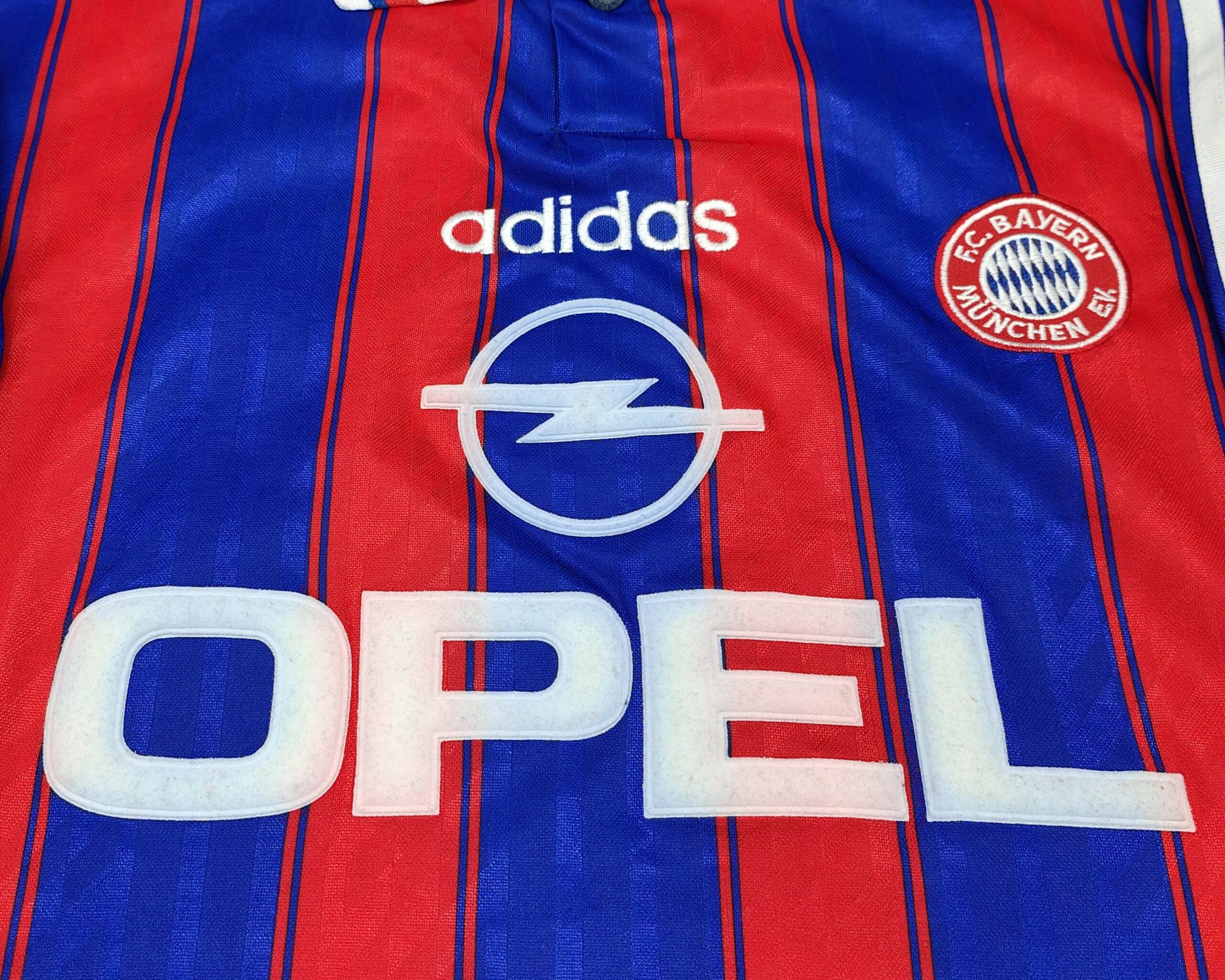 Bayern Monaco 1995-97 maglia Adidas home #21 Zickler » BOLA 