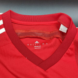 Alternative view of Benfica 2014-15 maglia Adidas home