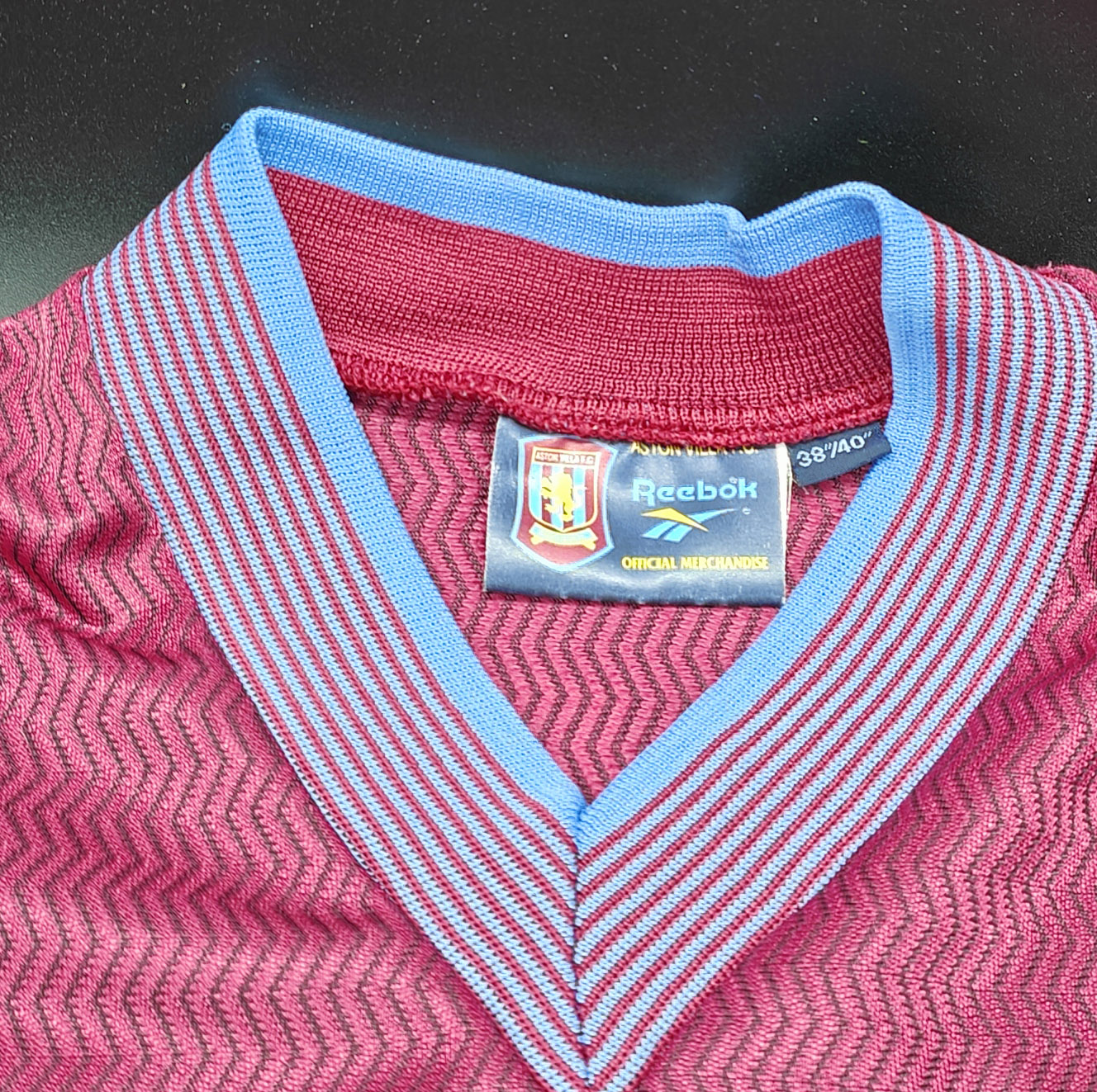 Aston Villa 1997-98 maglia Reebok home #10 Yorke - immagine 3