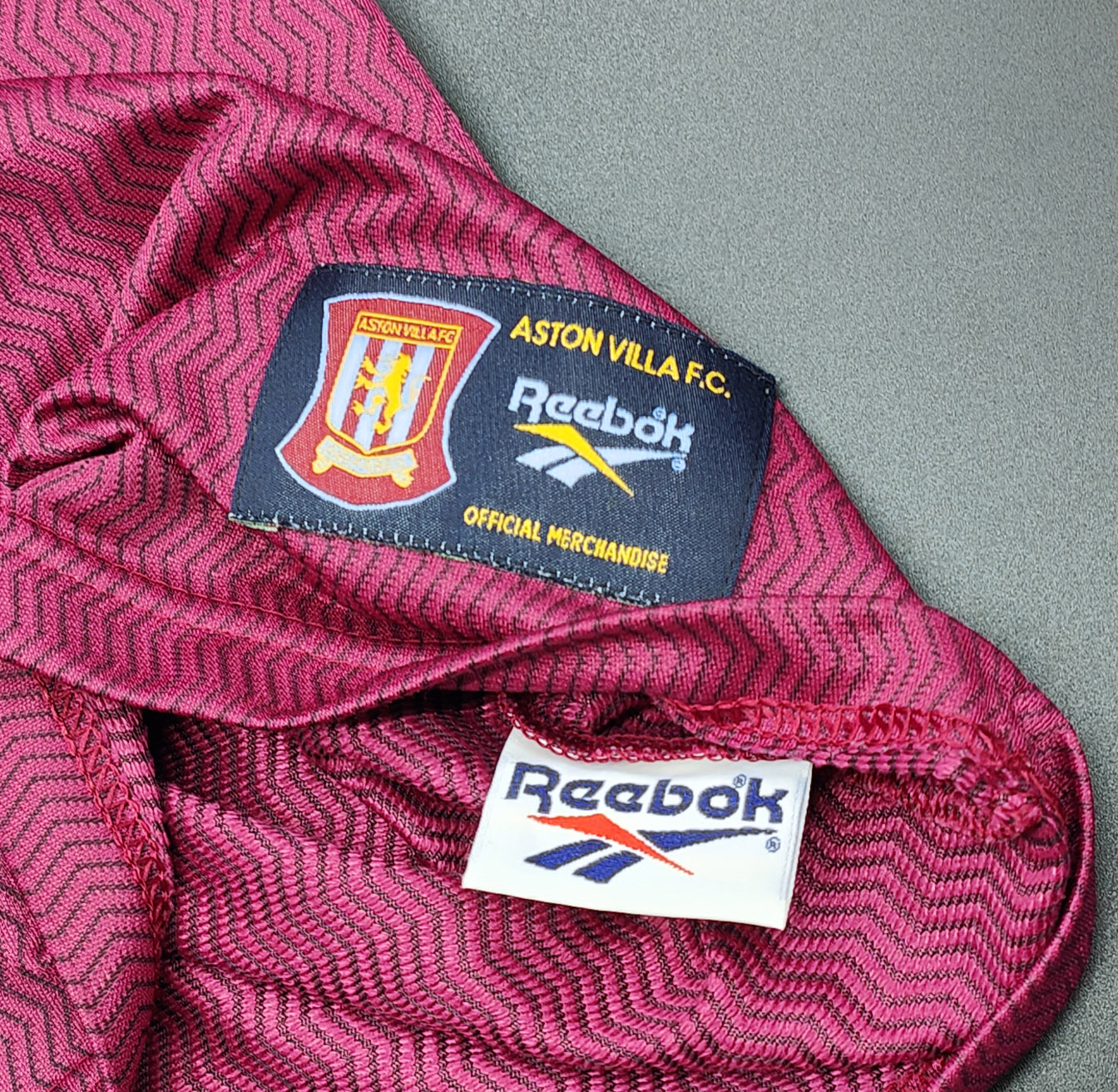 Aston Villa 1997-98 maglia Reebok home #10 Yorke - immagine 8