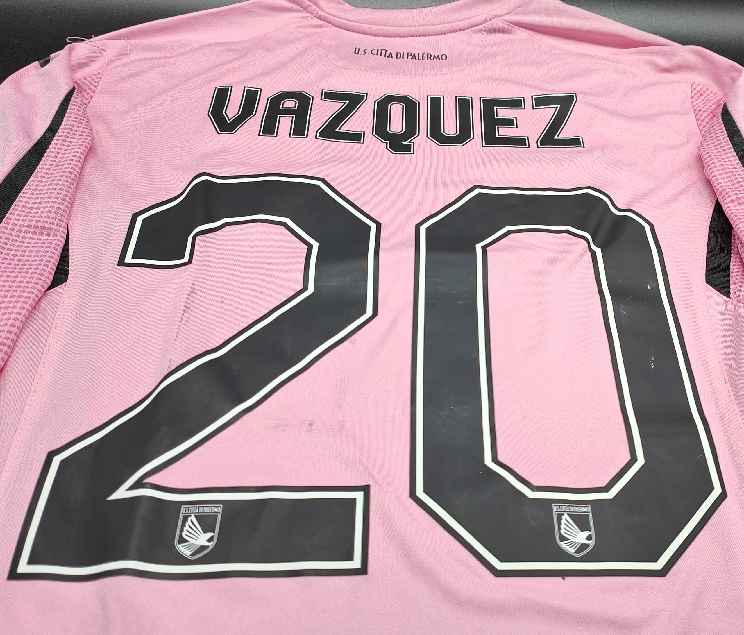 Palermo 2015-16 maglia Joma home #20 Vazquez - immagine 9